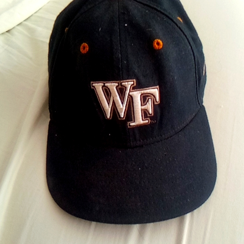Wake Forest Univ. Hat  Sz 7 1/2 $28+ free hat